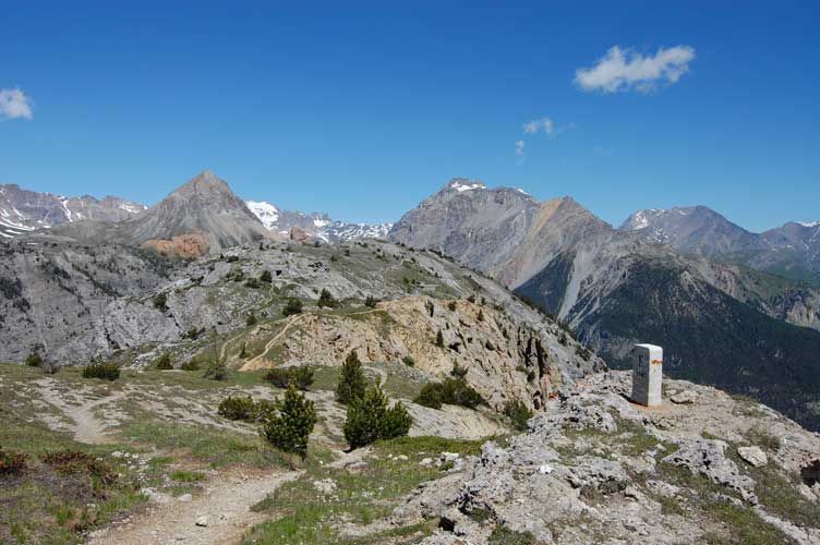 9 giugno 2012 Bardonecchia-Confine Italo Francese al Caposaldo Sueur