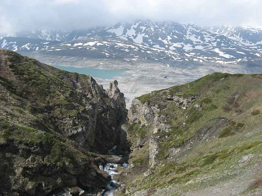 8 Giugno 2013-Moncenisio-Torrente Roncia e fondo lago