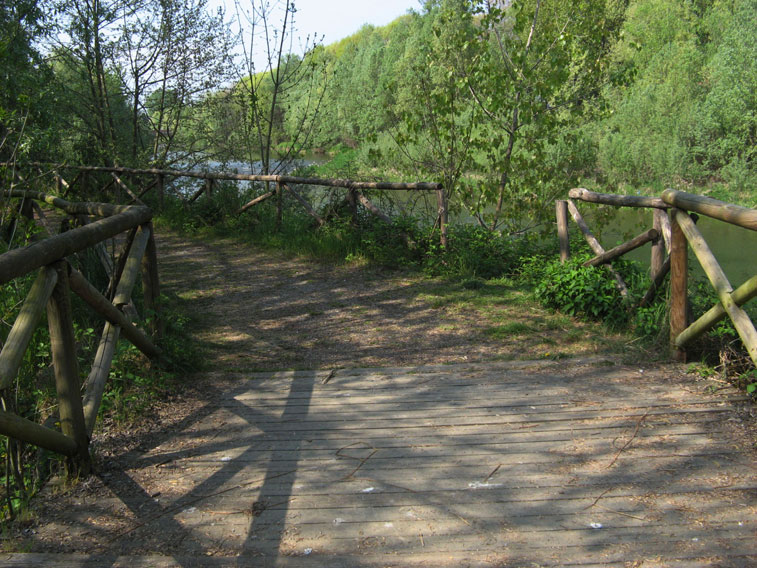 13 aprile 2014 Venaria Reale-Lungo il torrente Ceronda