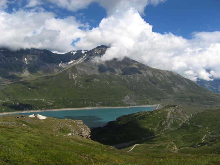 27 luglio 2014 Moncenisio-Il Forte Varisello visto dai pressi della Batteria Pattacroce