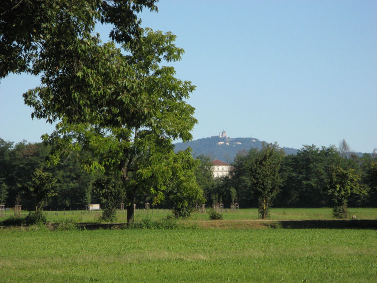 1 settembre 2014 Parco La Mandria-Scorcio sulla Reggia di Venaria e sulla Basilica di Superga