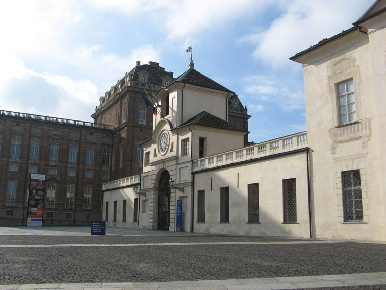 16 novembre 2014 Reggia di Venaria Reale-Torre dell'orologio e ingresso della Corte d'Onore