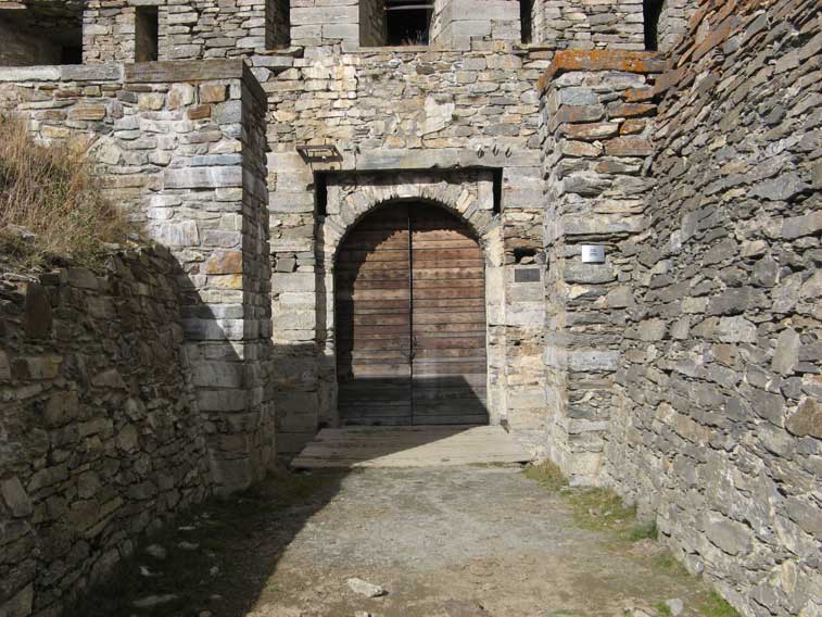 12 ottobre 2014 Moncenisio-Porta chiusa al Forte Roncia