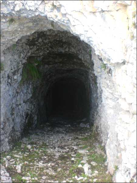 entrata caverna osservatorio
