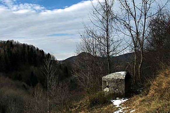 una strana postazione tra Clabuzzaro e Solarie