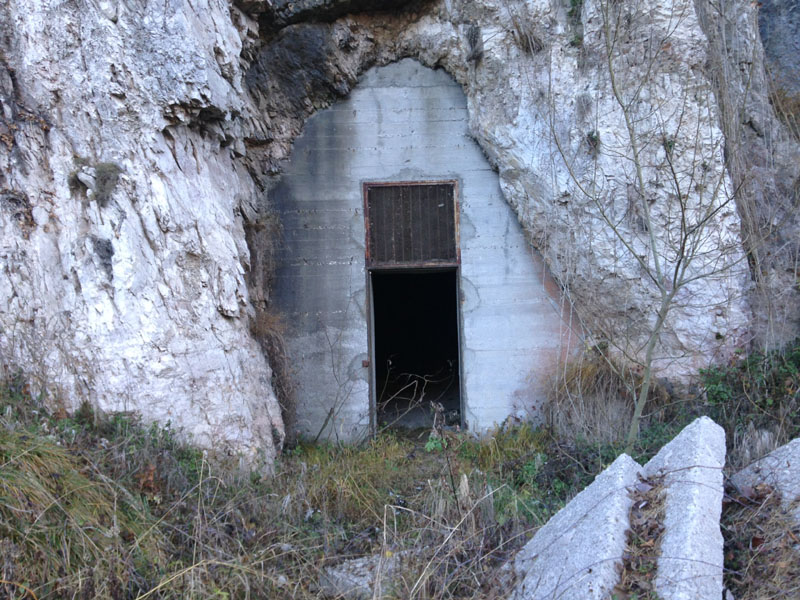 altra.entrata.caverna-7131.jpg