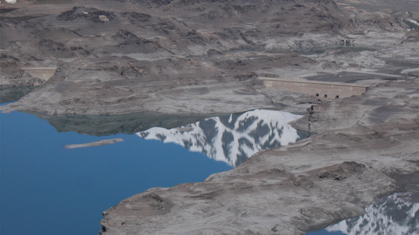 Moncenisio-Riflessi e storia sul fondo lago