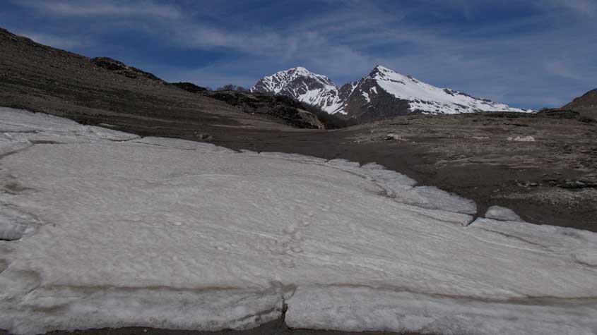 15 maggio 2017 Moncenisio fondo lago-Neve in prossimità del Centro 17