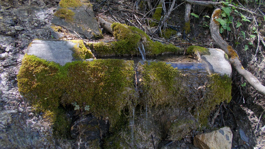 Fontana lungo il percorso Grange Bersac-Bardonecchia