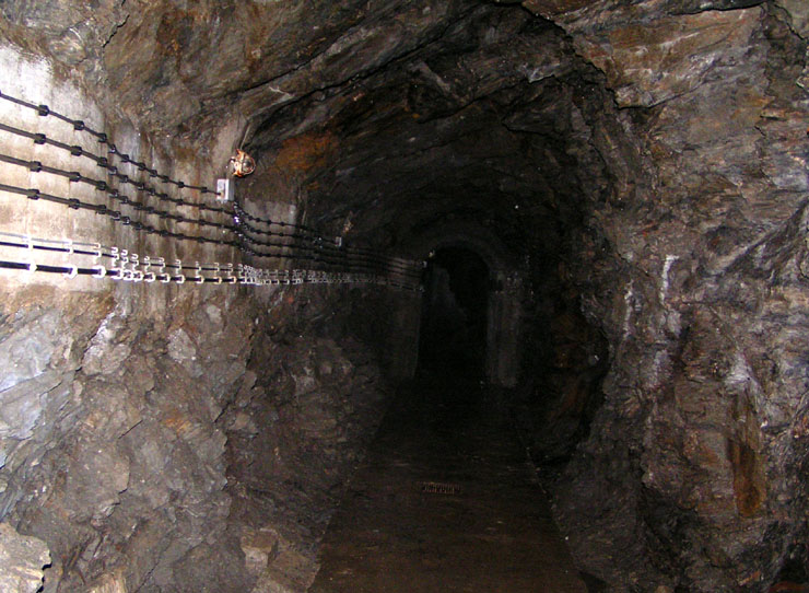 caverna verso uscita