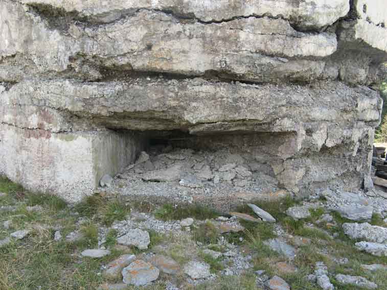 Feritoia di osservazione vista dall'esterno