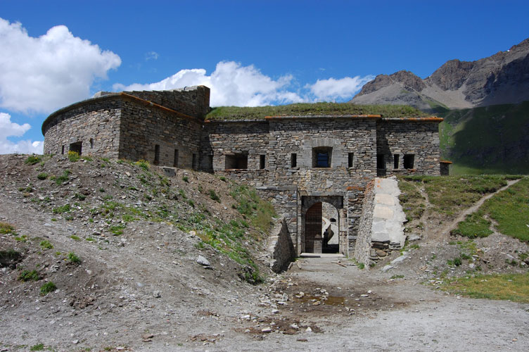 L'ingresso del Forte Roncia