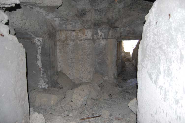 L'interno della casamatta del pezzo 1