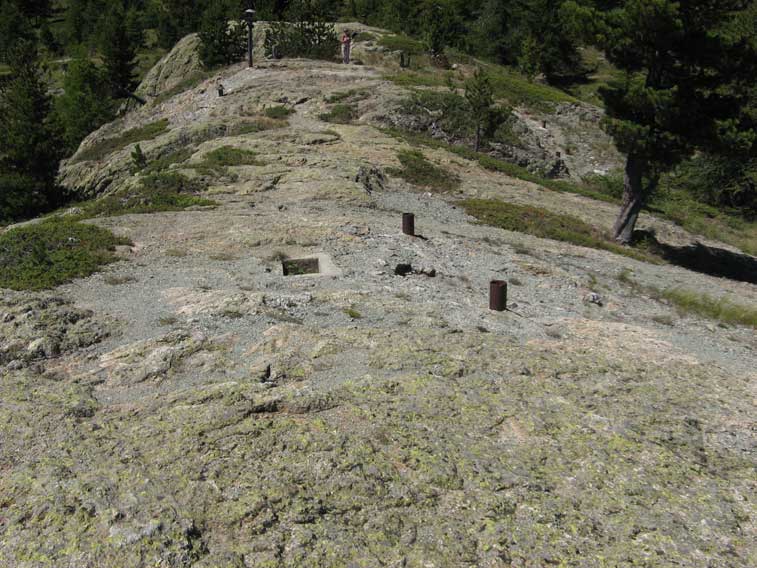 Altre prese d'aria e la cresta sommitale di Rocca Remolon