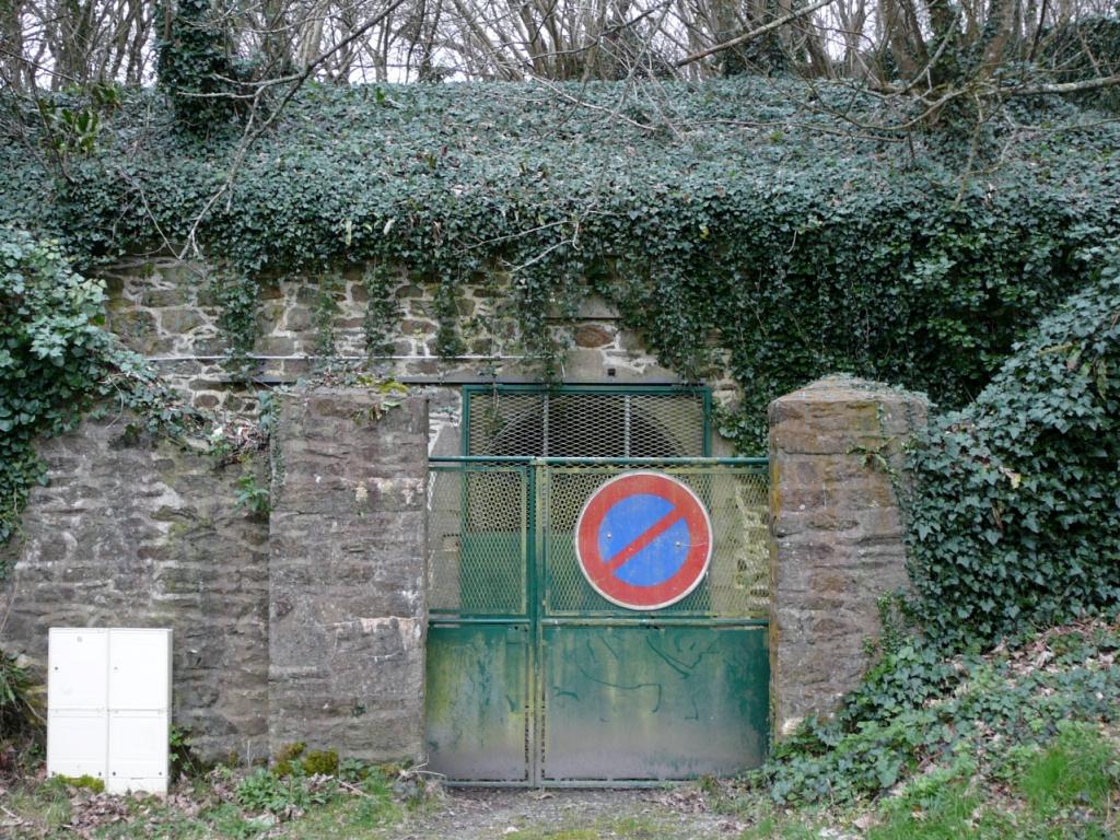 un accesso ad un tunnel