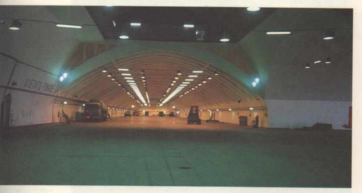 hangar.jpg