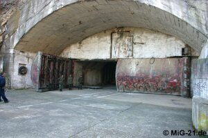 mig-21de_tunnel.jpg