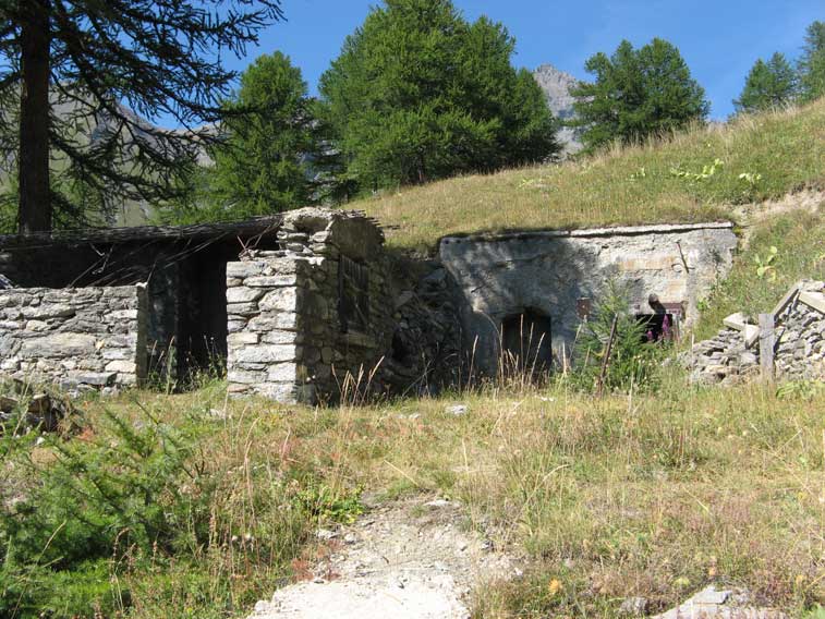 Vista frontale del complesso