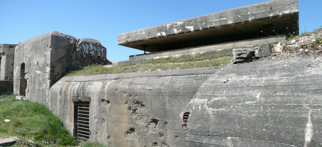 P1330673_stitch.jpg