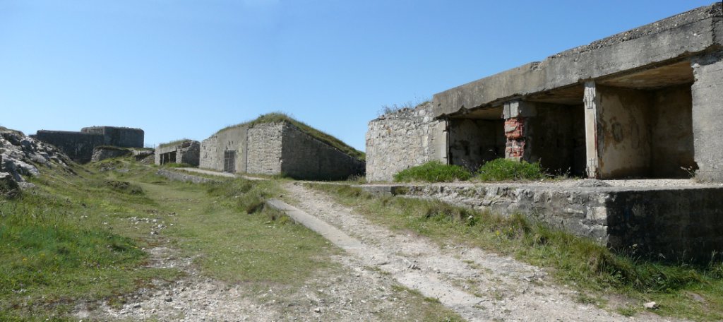 P1330674_stitch.jpg
