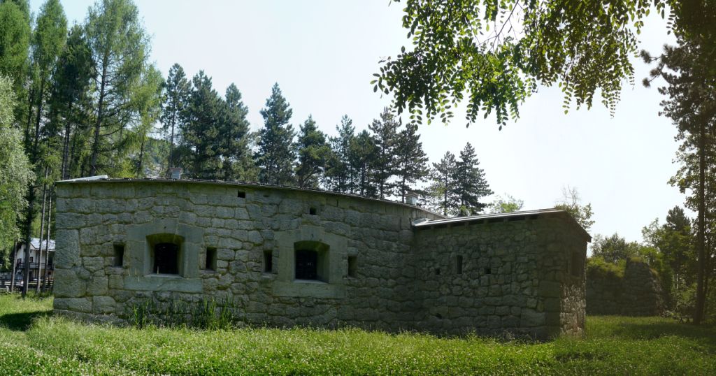 P1340733_stitch.jpg
