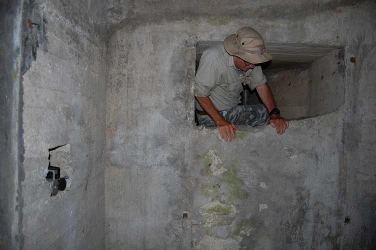 Se volete seguirmi iniziamo la visita della parte in caverna