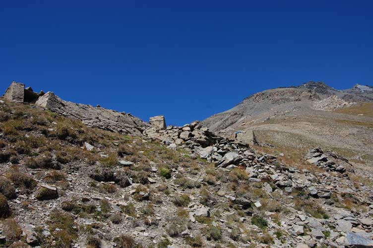 Il fronte di gola della Batteria visto da E