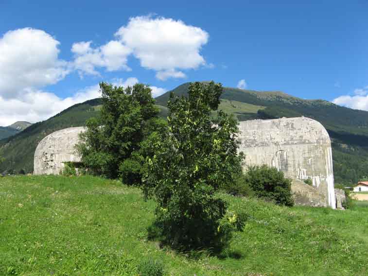 Il lato W dell'Opera