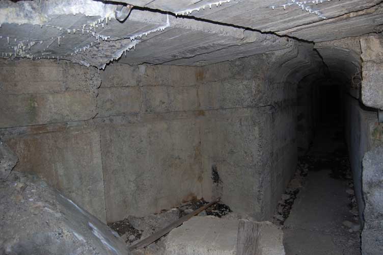 Proseguiamo verso l'interno