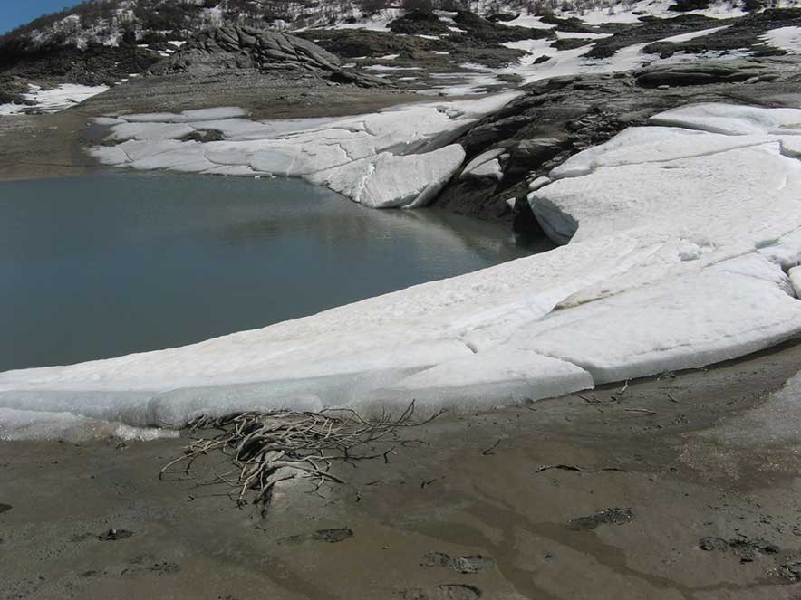 11 Maggio 2013-Fondo lago al Moncenisio