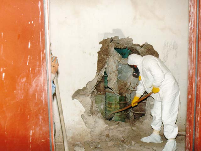 Il varco di accesso (foto tratta da www.arao.si)