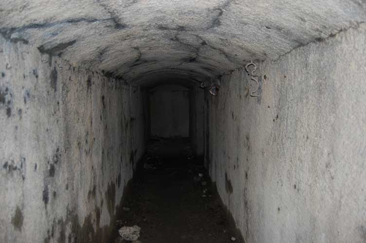 Corridoio verso le casematte 1 e 2