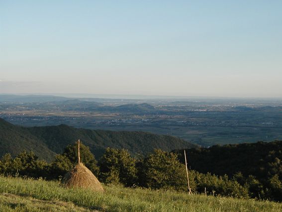 Vista dal paese di Porzus verso Cividale