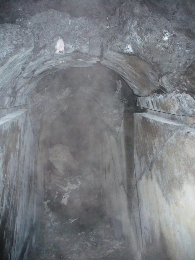 Scala verso ingresso alto