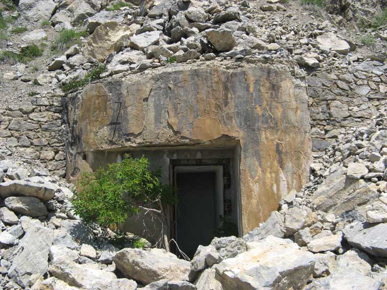 L'ingresso n.2 è praticabile