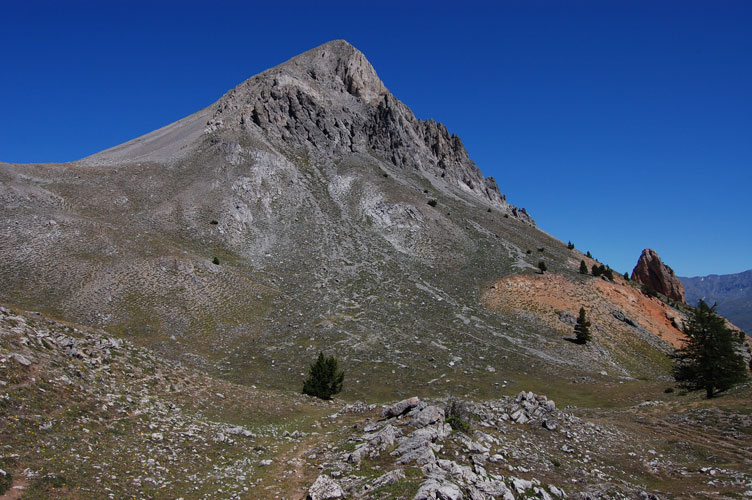 La Guglia Rossa e il Torrione Rosso,siamo quasi arrivati al Ricovero XXI