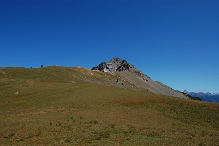 Proseguiamo verso la Guglia Rossa