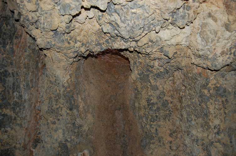 Il condotto dello scarico del gruppo elettrogeno