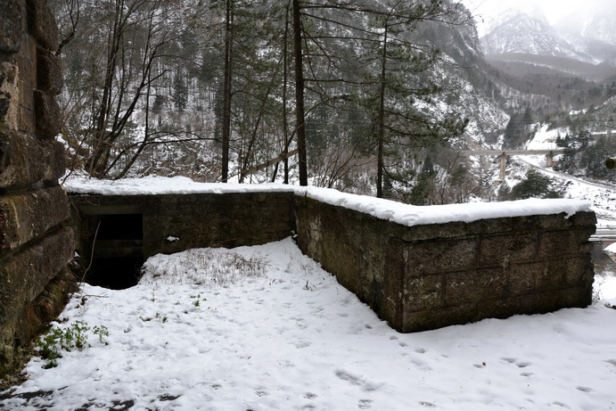 Ponte di muro 004.jpg