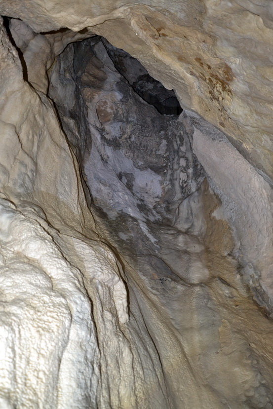 grotta 1.jpg