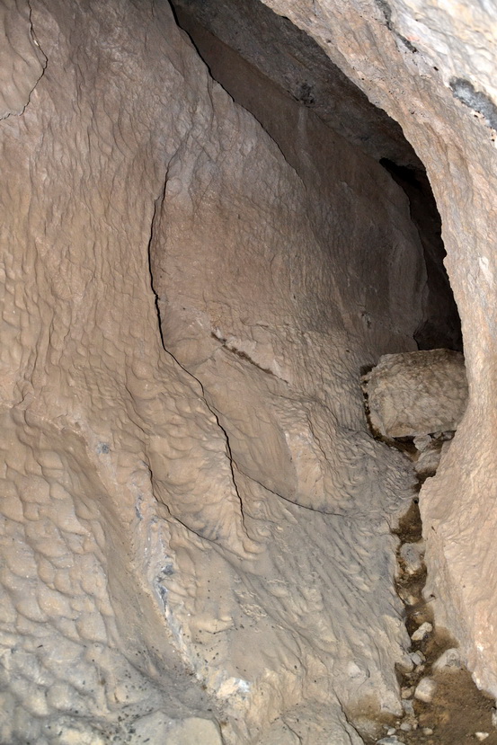 grotta2.jpg