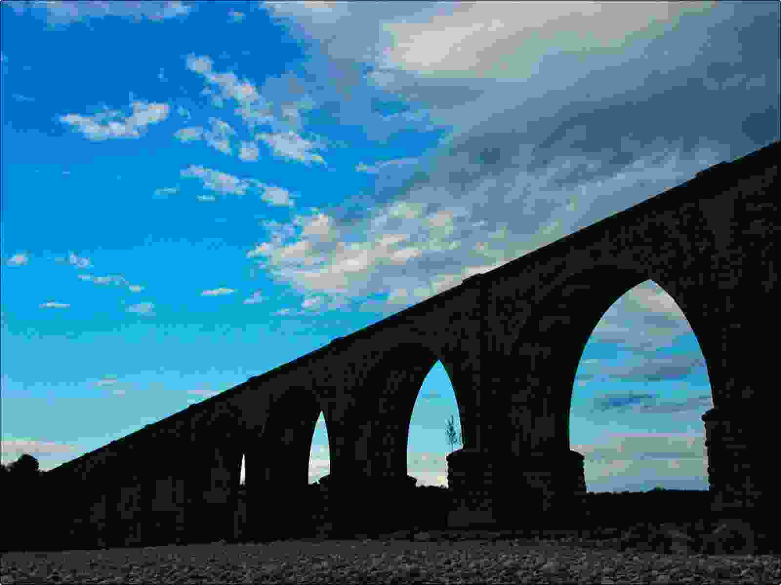 ponte ferr...
