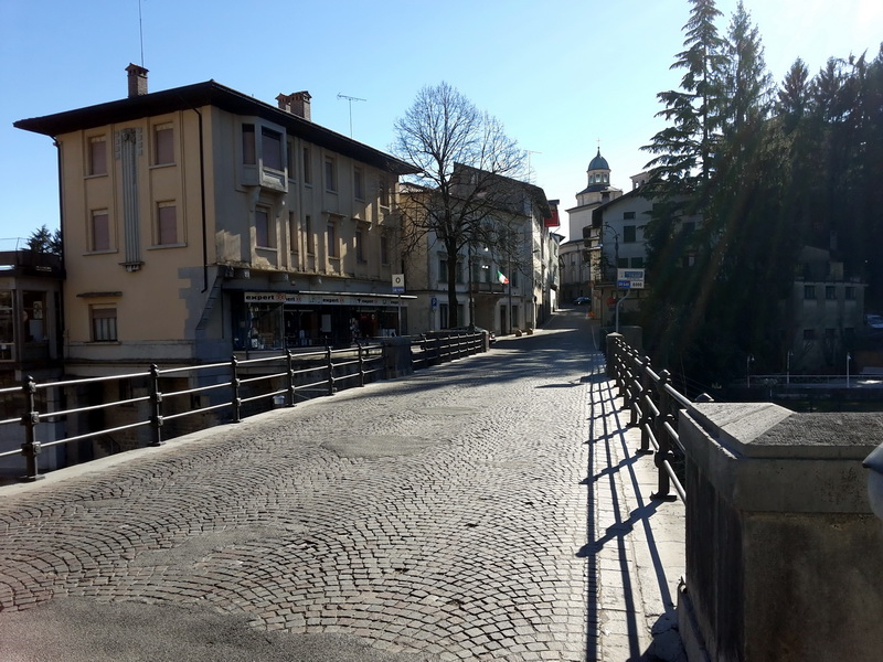 Tarcento 01.jpg