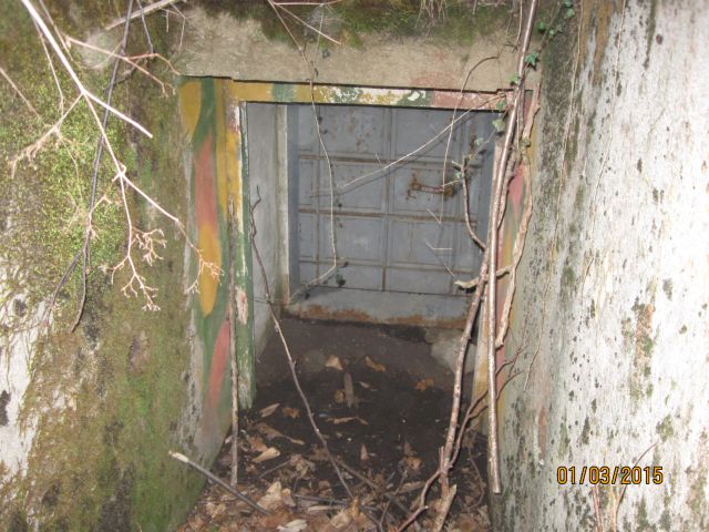 Porta saldata ex P a mezza costa