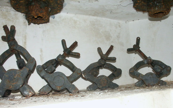 ferrichiusura.jpg