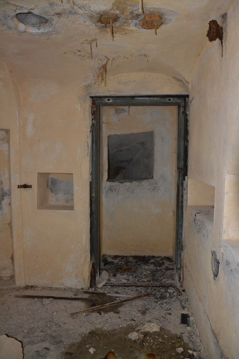 Telaio porta.jpg