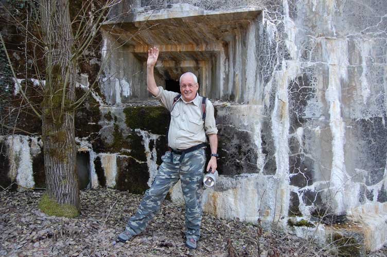 Anche dall'Opera 7 della Sbarramento di Moiola Gianfranco e Graziella salutano gli amici del VECIO