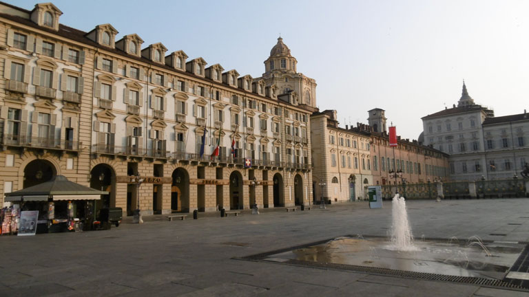 1 luglio 2015 Torino Piazza Castello-Il Palazzo della Regione Piemonte