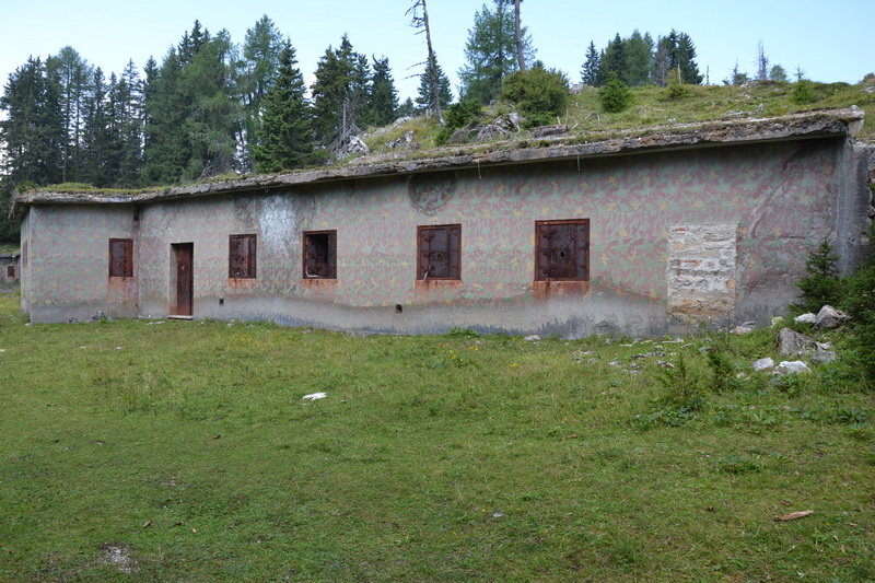 Ala destra della casermetta