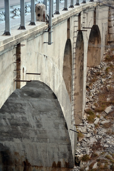 SR646_04.jpg